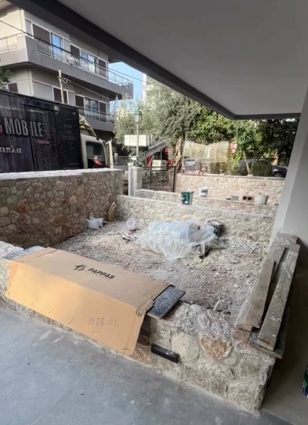 Πριν — Εργοτάξιο